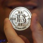 هشدار سومین فرد ثروتمند دنیا به خریداران بیت کوین