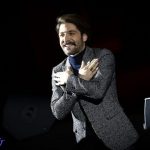 حمید هیراد عذرخواهی کرد و حق شاعران را پرداخت